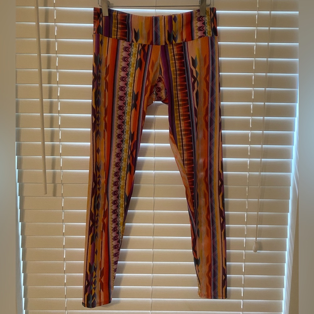ONZIE long leggings tribal print size M/L